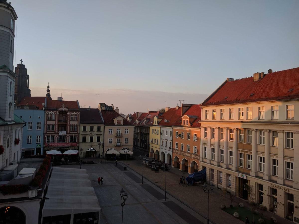 Apartament Z Widokiem Na Rynek Apartment Gliwice Exterior photo